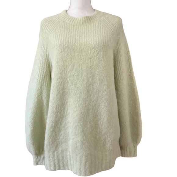 Everlane SuperFuzz Alpaca Oversized Crewneck Sweater Size S Lime Green Pullover - Picture 3 of 10